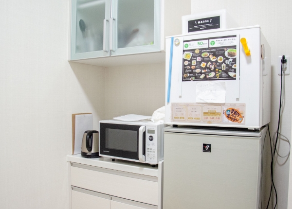 スタッフ用給湯室